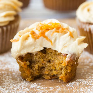 The Best Carrot Cake Cupcakes