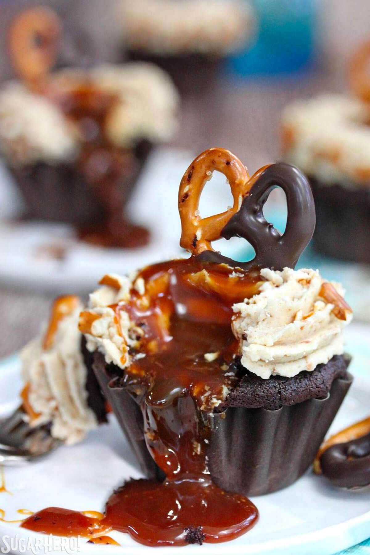 Chocolate-Dipped Pretzel Cupcakes